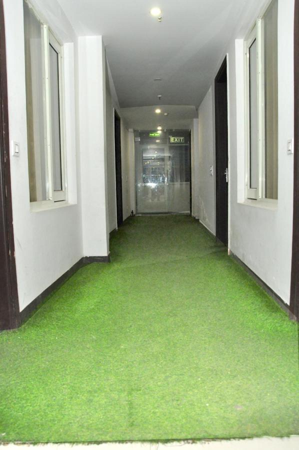 Hotel Almond Zirakpur Exteriér fotografie